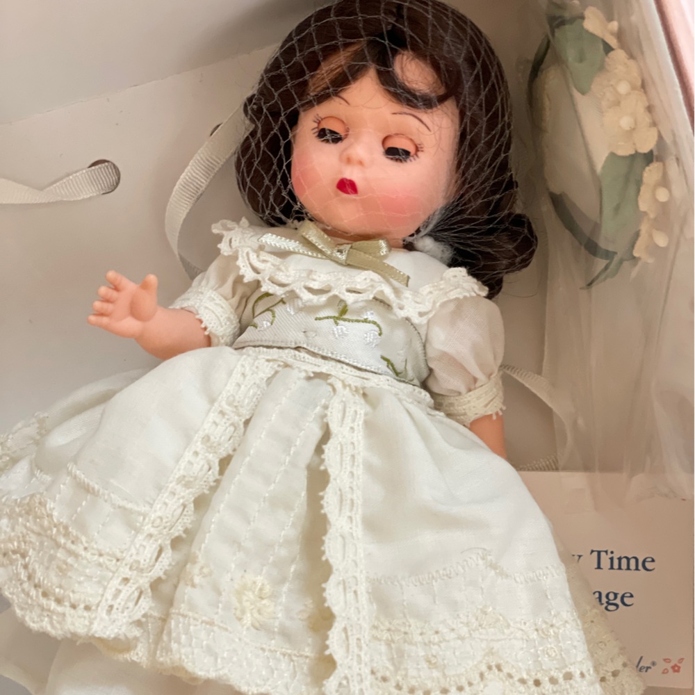 Madame Alexander Party Time Vintage